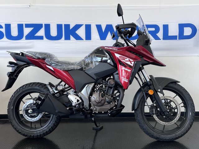 IMG_2035.JPG　千葉県船橋市　スズキワールド船橋　Vストローム250SX　2025モデル　レッド　展示中