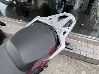 Vストローム250SXリアキャリア画像.jpg