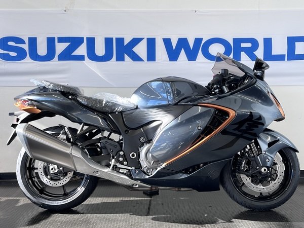 2026年モデルHAYABUSA グレー スズキワールド船橋展示画像.jpg
