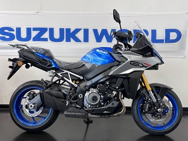 スズキワールド船橋 2025年モデル GSX-S1000GX ブルー 新車展示在庫画像.JPG