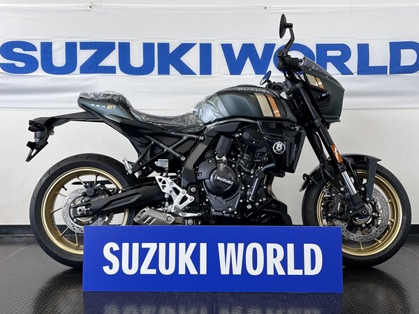 スズキワールド船橋展示車GSX-8TTマットグリーン.jpg