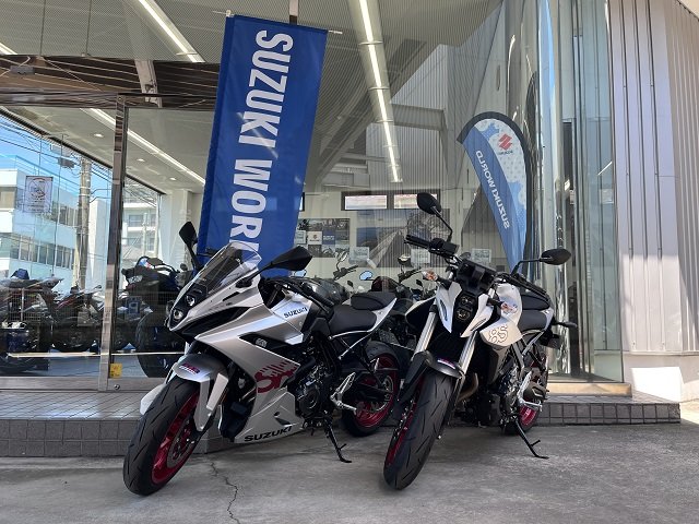 GSX-8RとGSX-8Sの試乗車画像