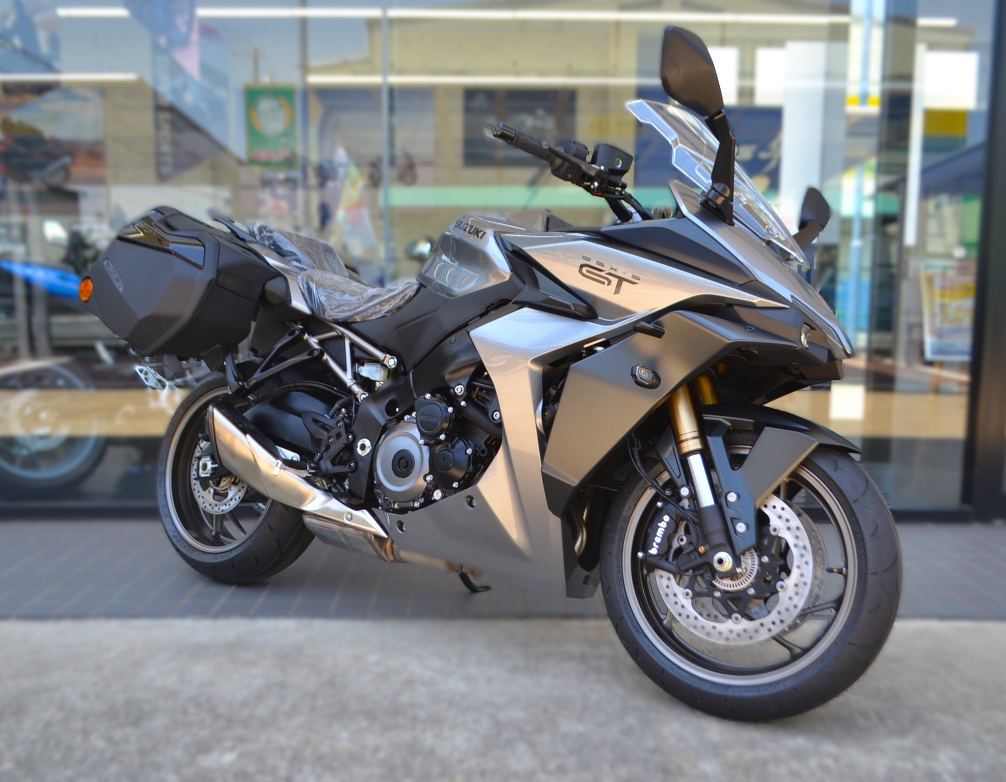 S1000GT グレー　ケース付き.JPG
