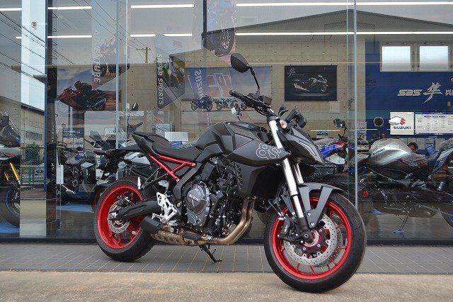 gsx8skuro 50k.jpg