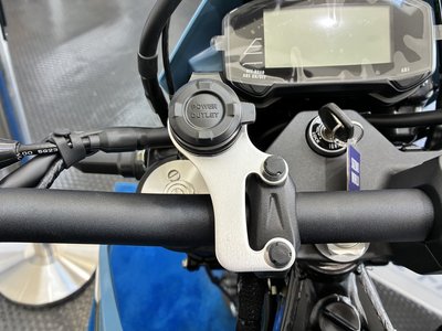 DR-Z4SM レンタル DCソケット.jpeg