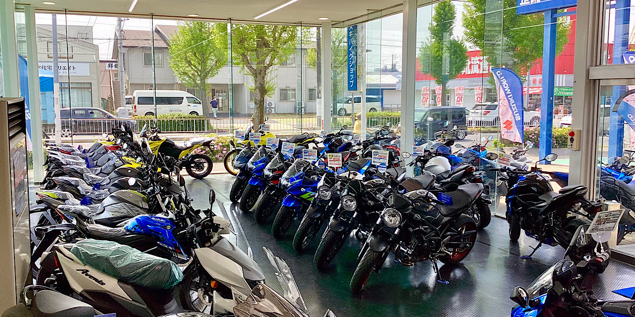 中古車展示場