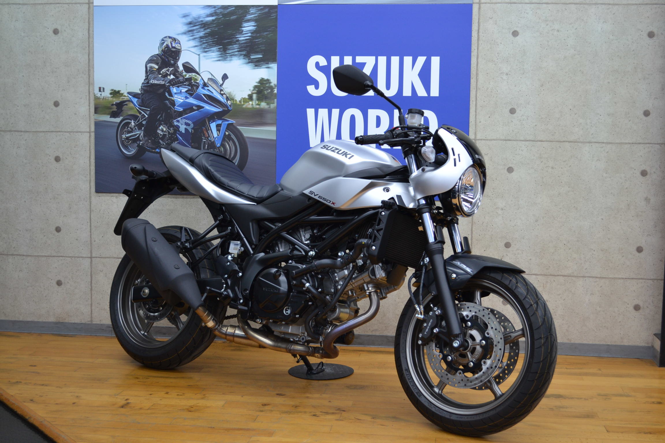 sv650x2 gin 62km.JPG