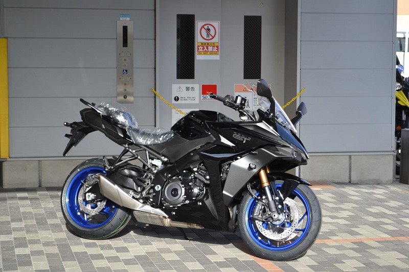 スズキワールド千里ー2026年モデル-GSX-S1000GT-ブラック.jpg