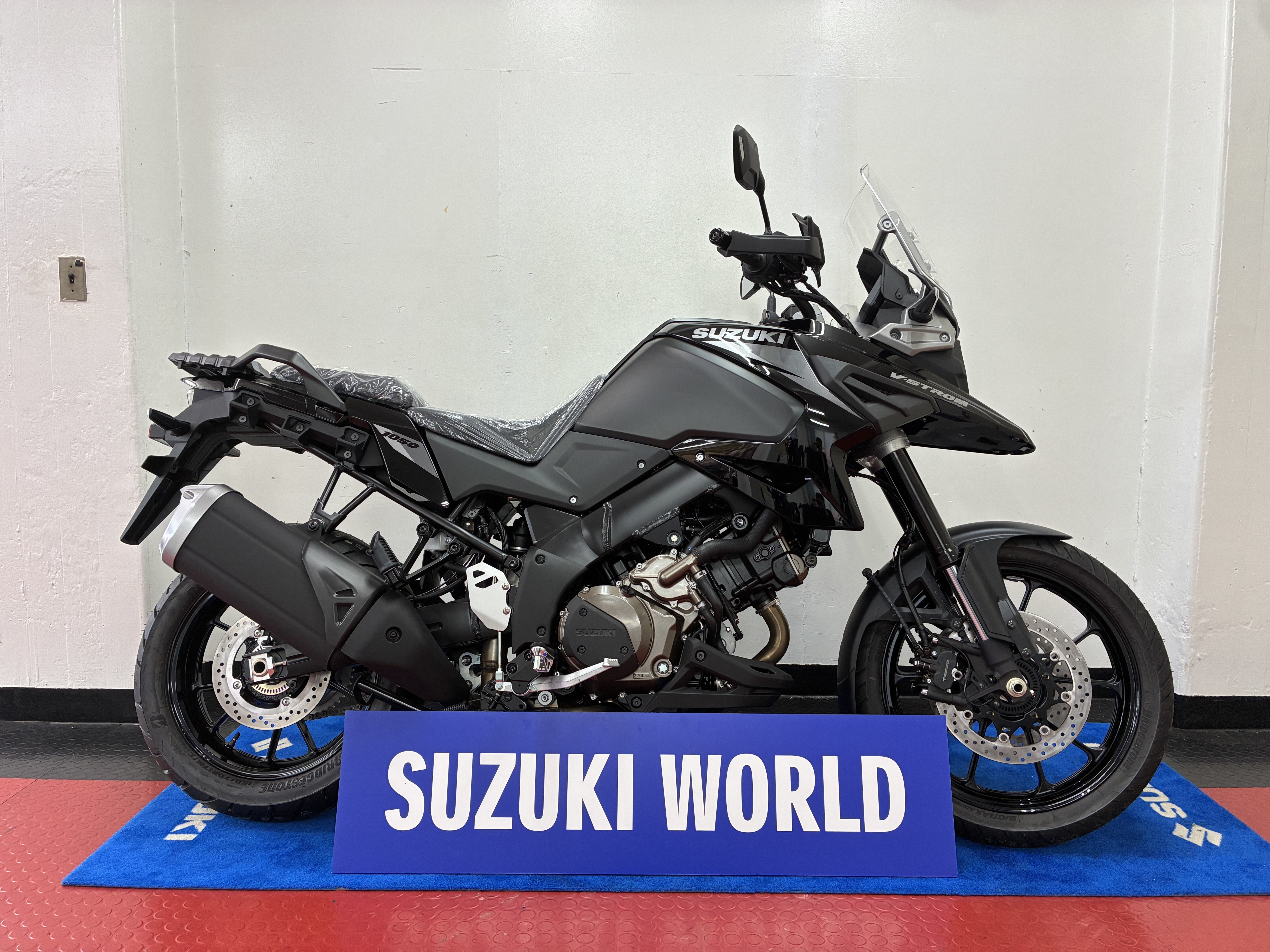 NEW Vストローム1050 2026モデル 入荷いたしました！ | スズキワールド新宿