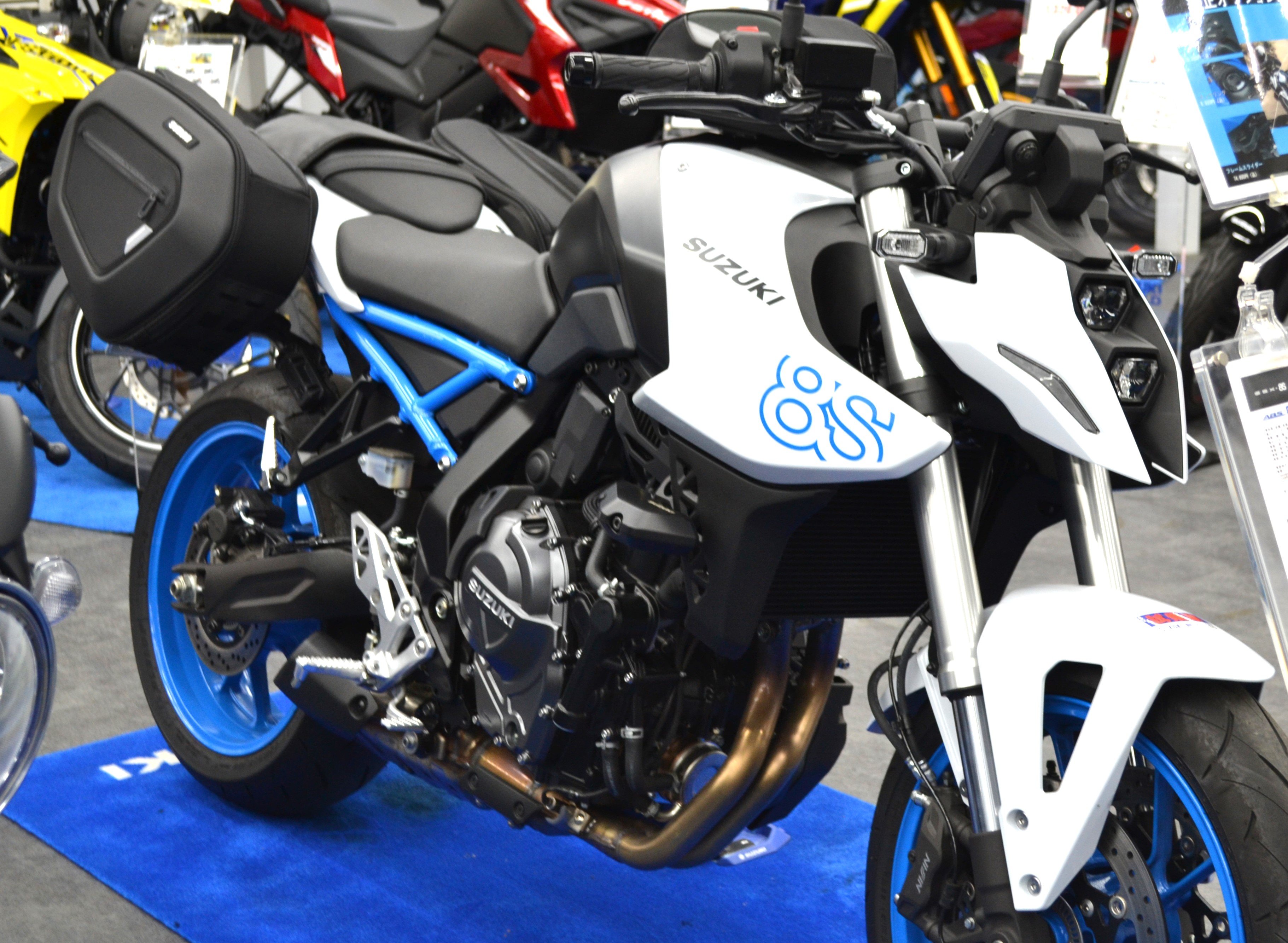 GSX-8S 純正オプション装着車展示中！ | スズキワールド多摩