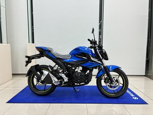 ジクサー150 2026年モデル ブルー1.jpeg